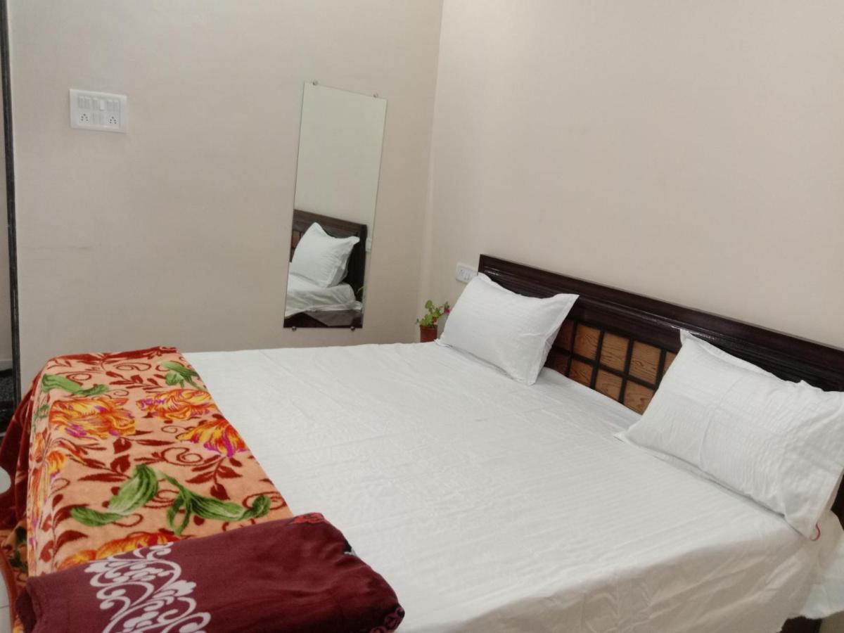 Aradhya Prime Home Stay Garudeshwar Extérieur photo