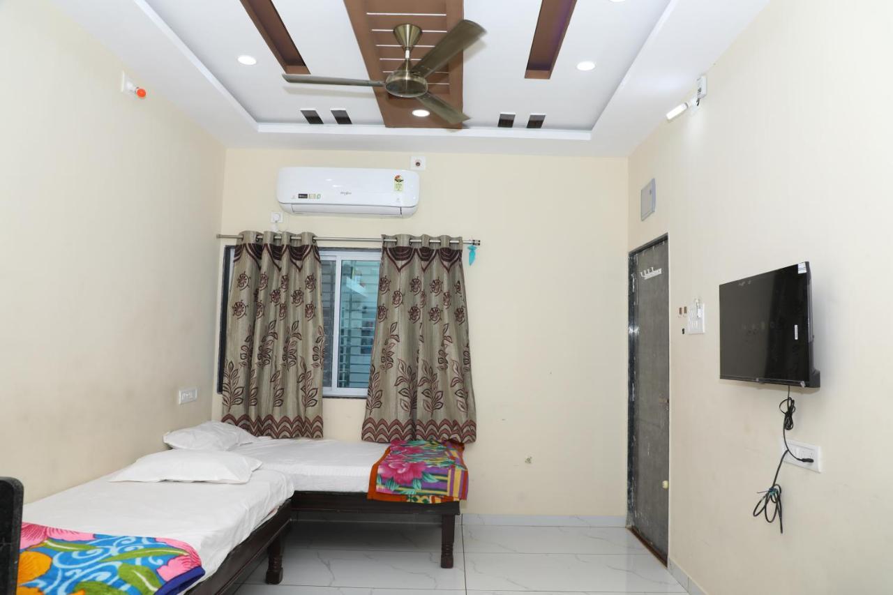 Aradhya Prime Home Stay Garudeshwar Extérieur photo